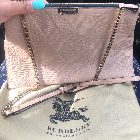 Burberry tan crossbody bag. - Picture 2 of 6